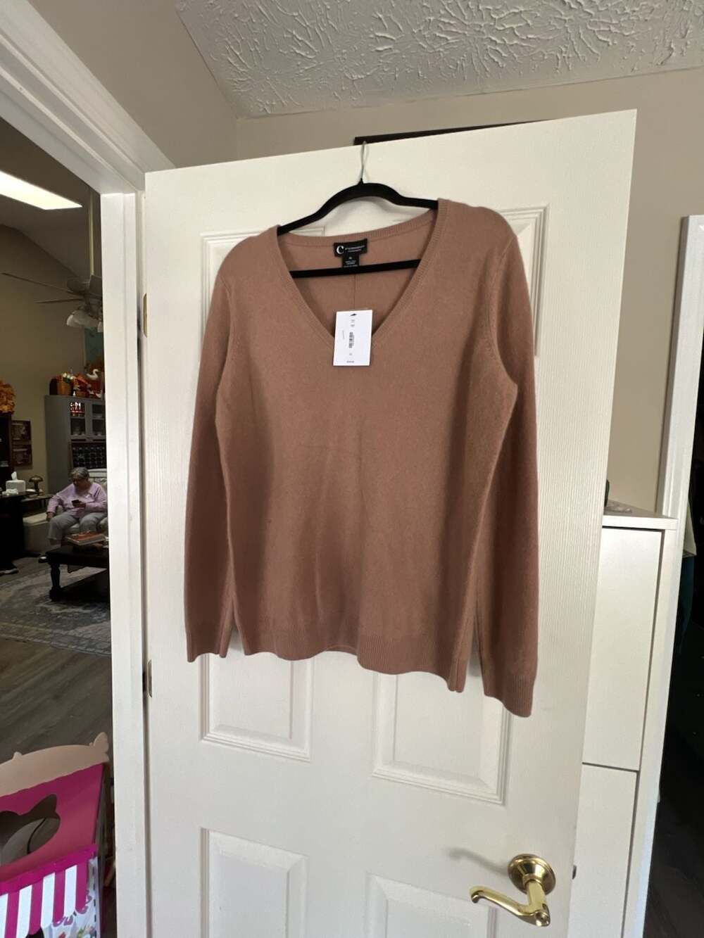 C by Bloomingdale's Cashmere V-Neck Sweater Size XL Camel 2-Ply